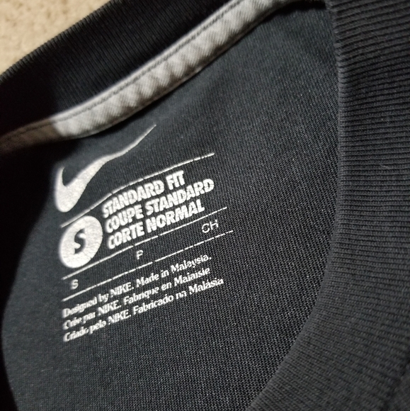 VTG NIKE "Just Do It" Athletic Swoosh Shirt-S - Picture 4 of 5